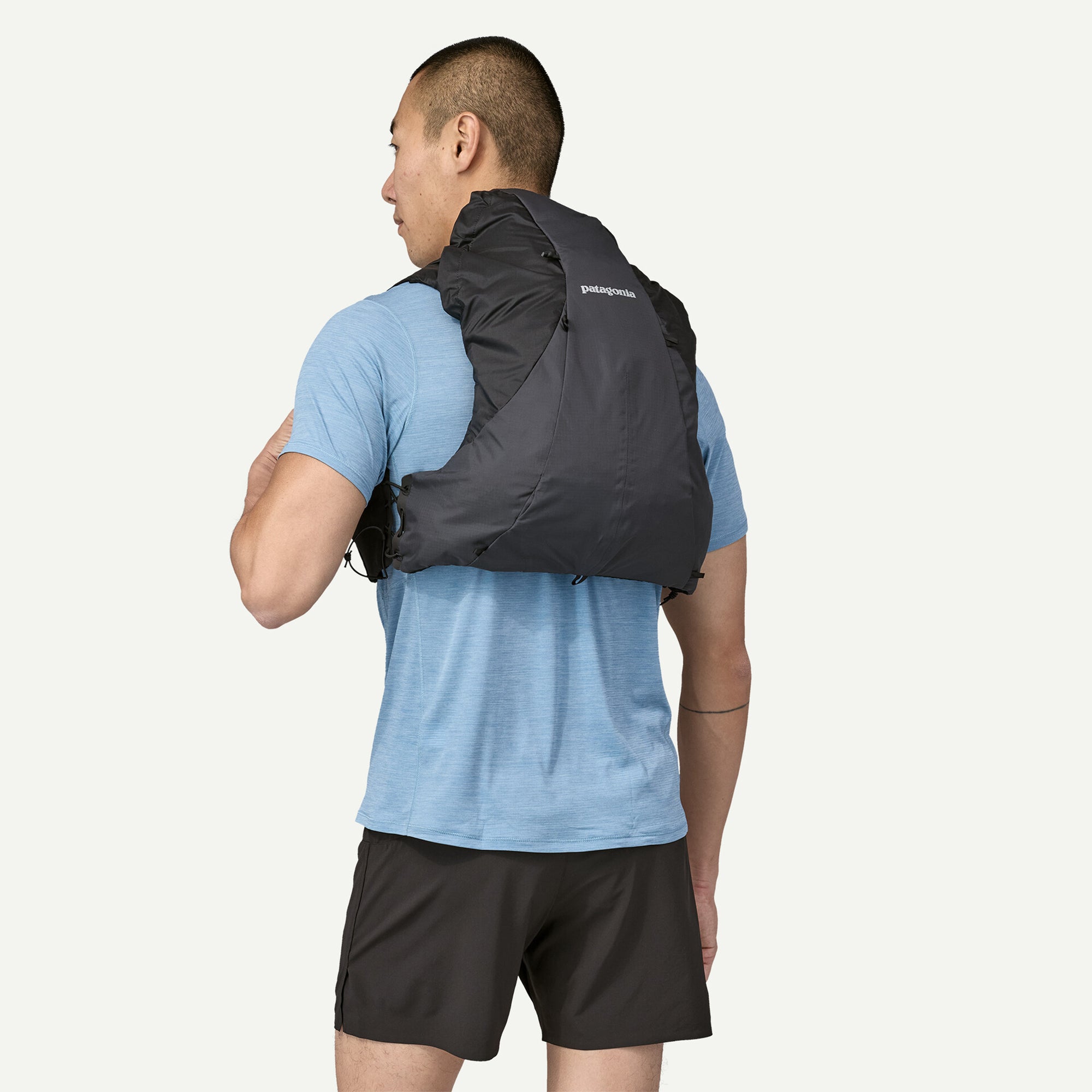 巴塔哥尼亚Patagonia Slope Runner Exploration Pack 18L
