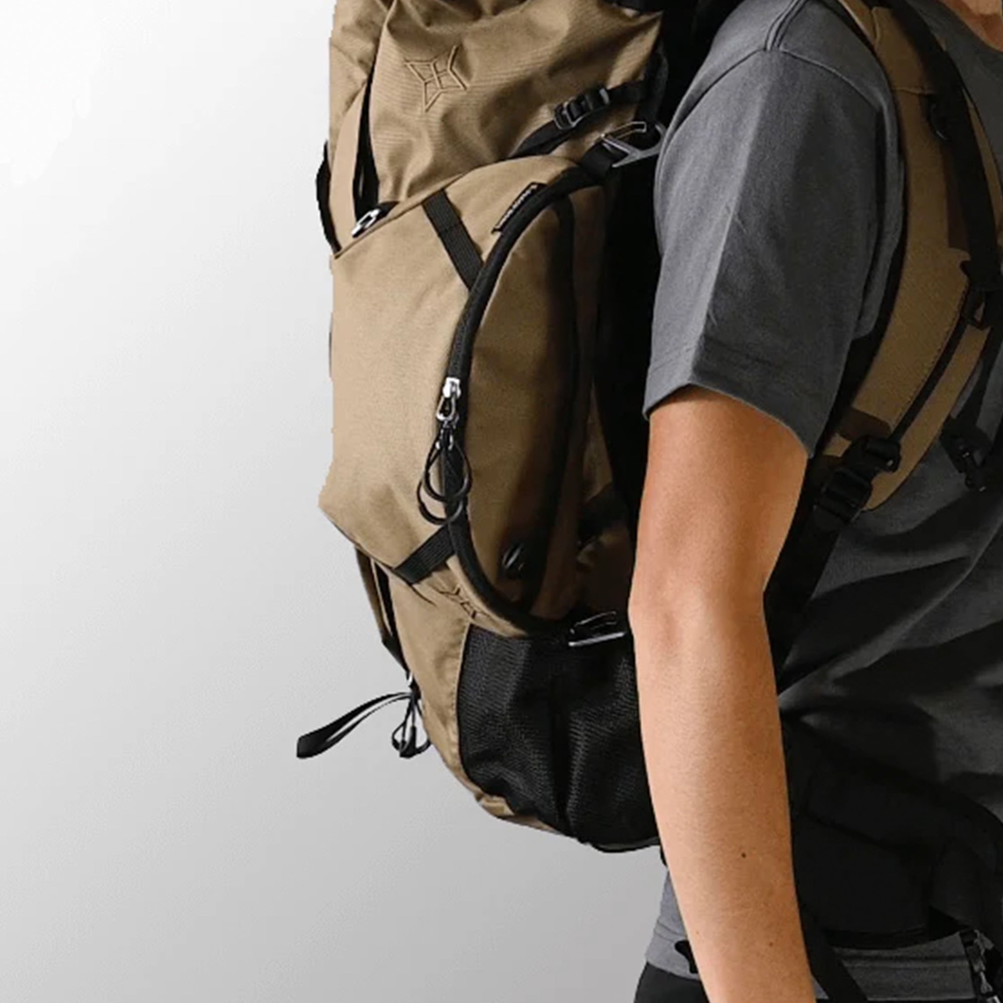 【9月8日入荷】Switch L