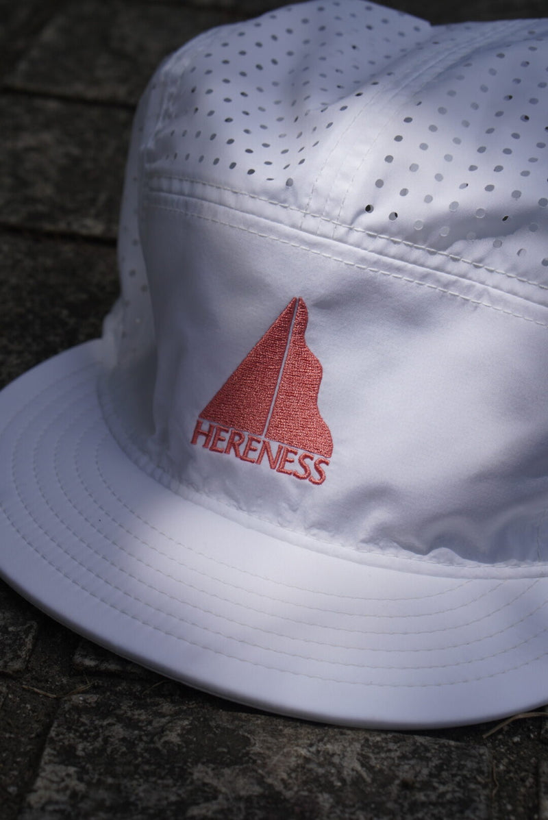 【HERENESS】日常とランを繋ぐ。「着心地」で選ぶ、新しいスポーツウェア。取扱スタート
