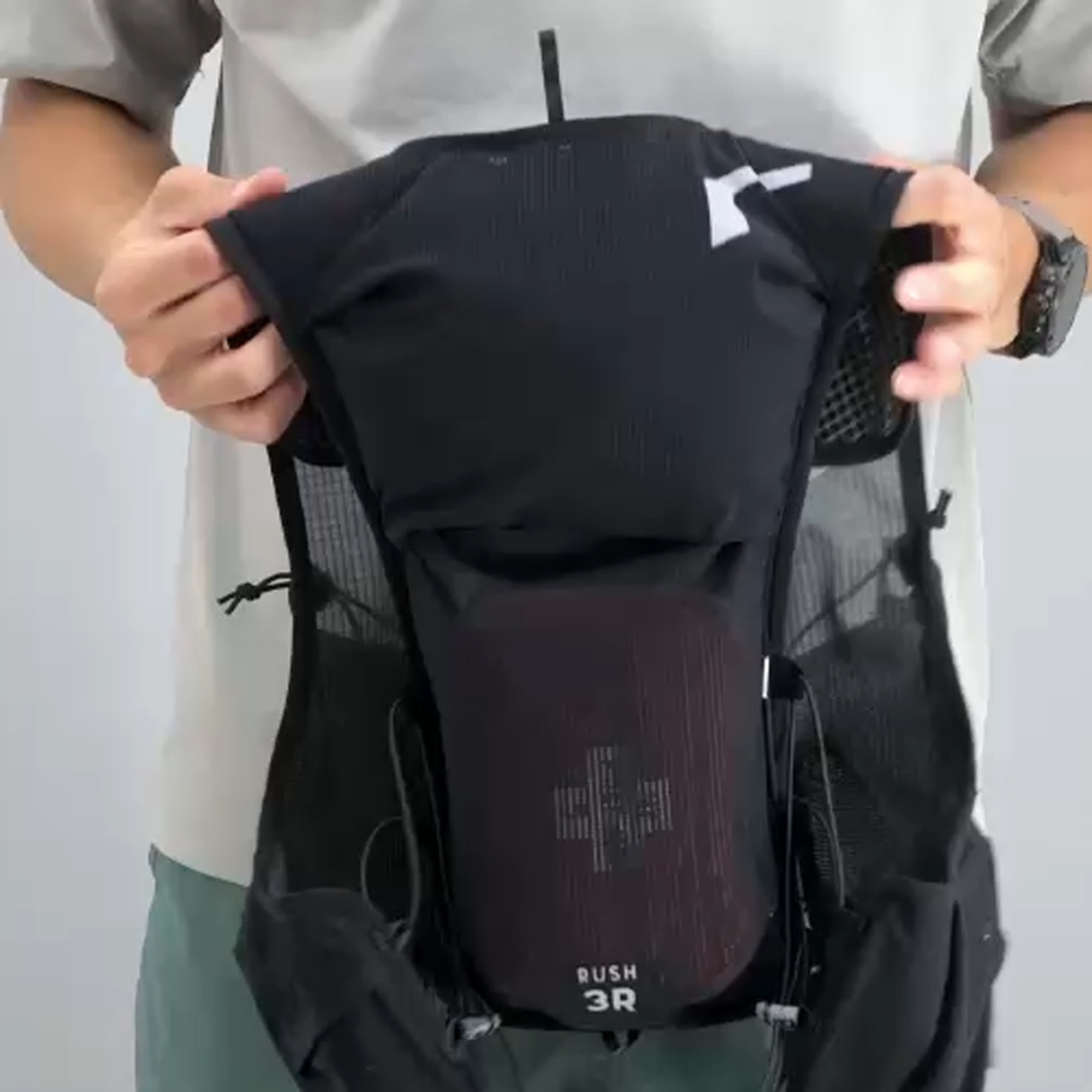 再入荷時期未定】Rush 3R